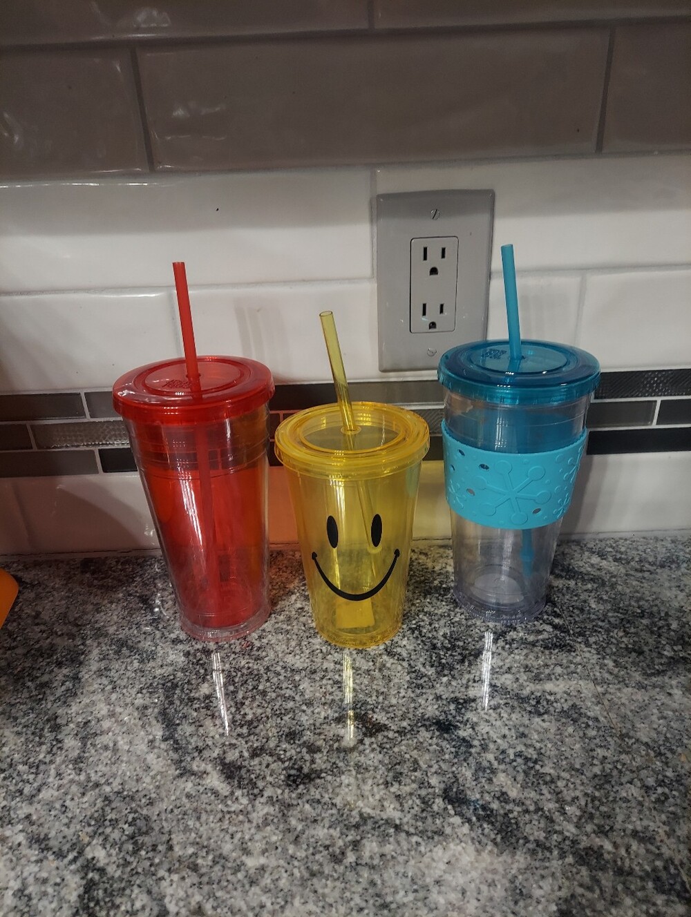 Set of 3 Insulated Plastic Travel Tumblers with Lids & Straws - Red, Yellow Smil